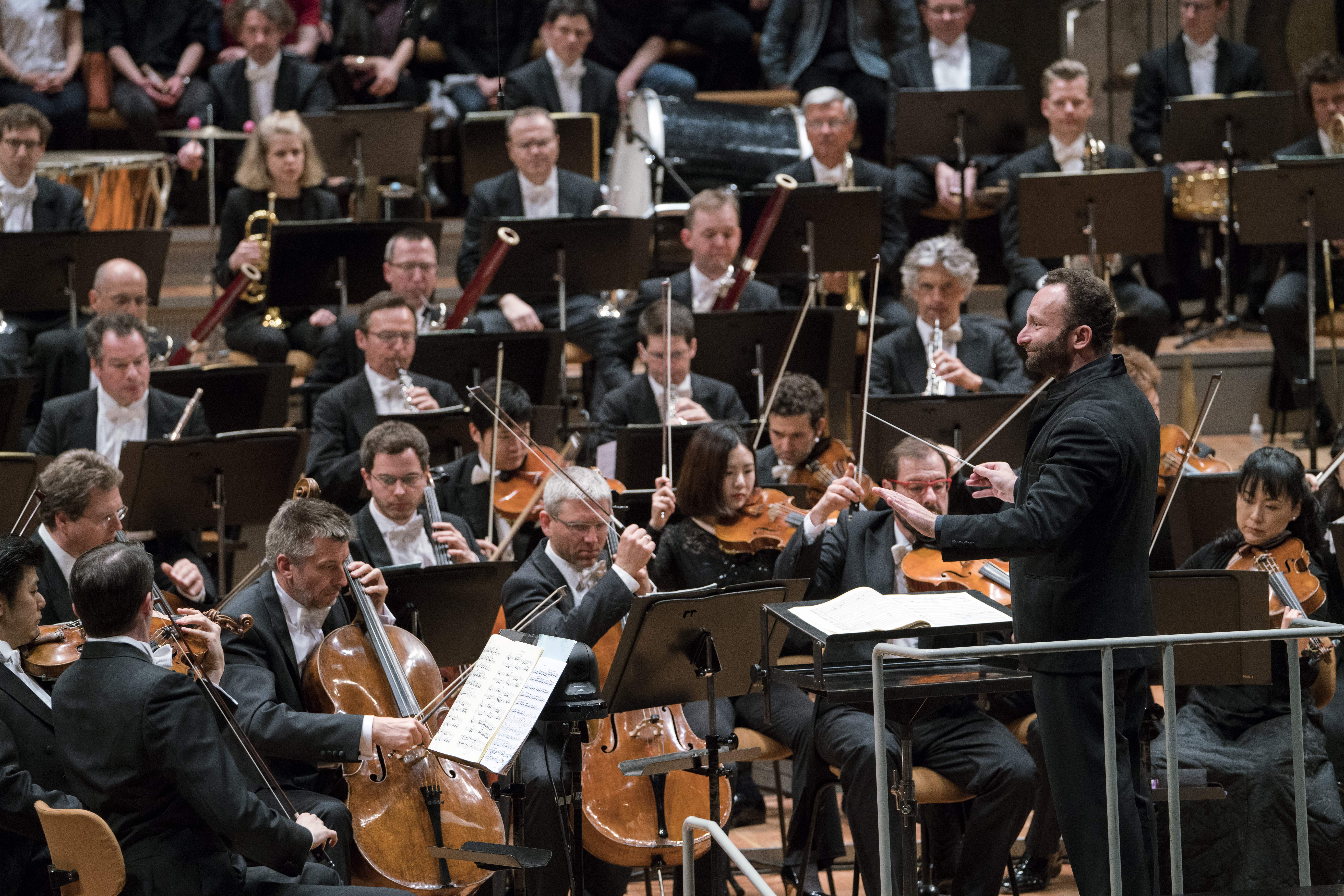 Filmfoto: „Silvesterkonzert Berliner Philharmoniker 2022“